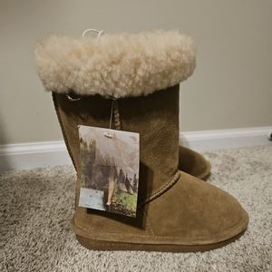 Bearpaw boots girls
